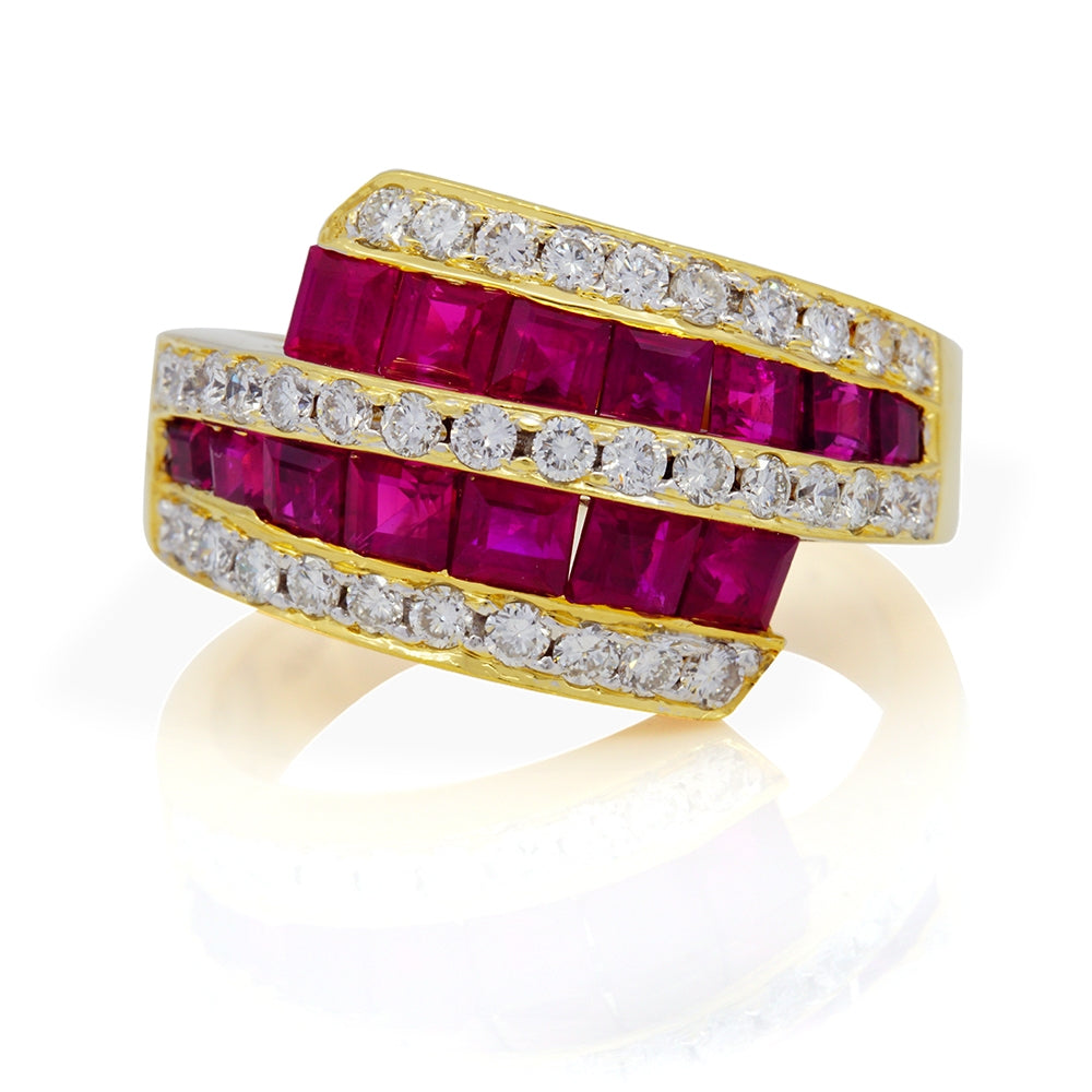 18K Yellow Gold Ruby And Diamond Ring