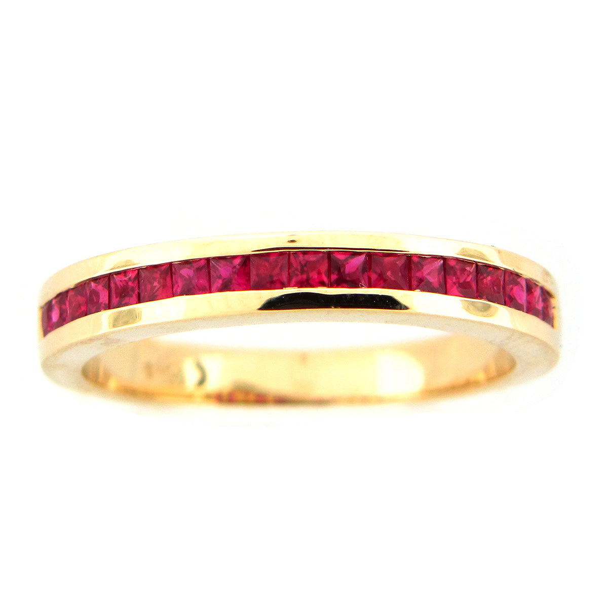 One 14Kt Yellow Gold Band 0.51ct