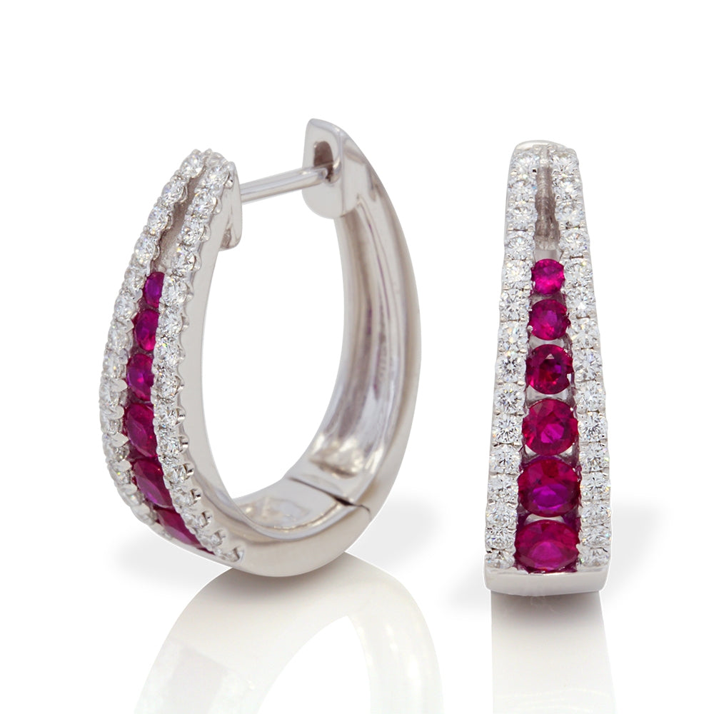 18Kt White Gold Tapered  Hoops