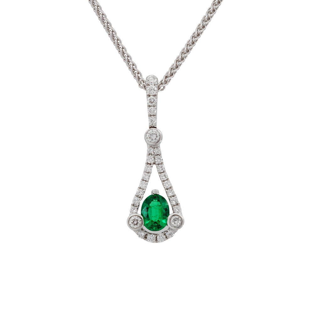 18Kt White Gold Drop Pendant