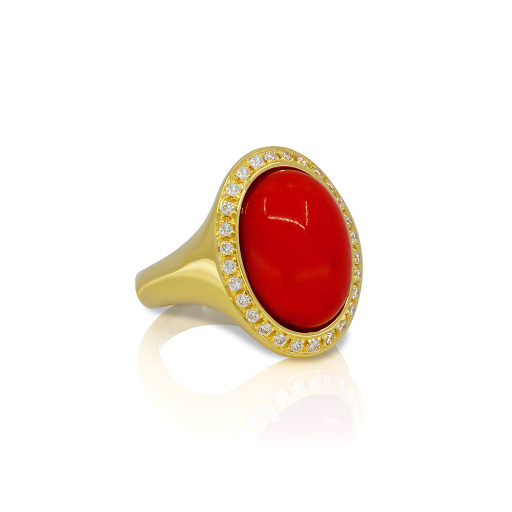 18Kt Yellow Gold Coral and Diamond Ring