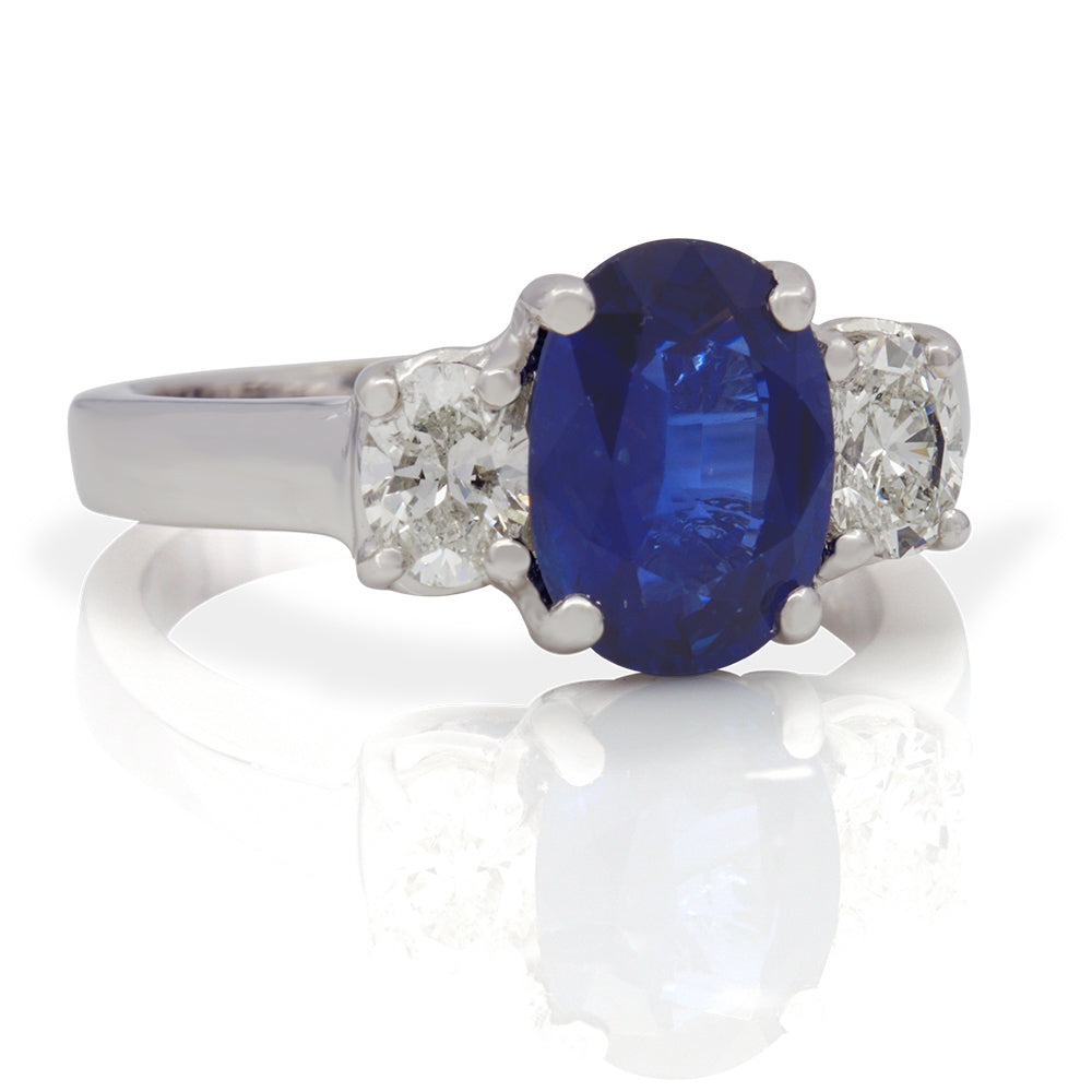 18K White Gold Sapphire and Diamond Ring