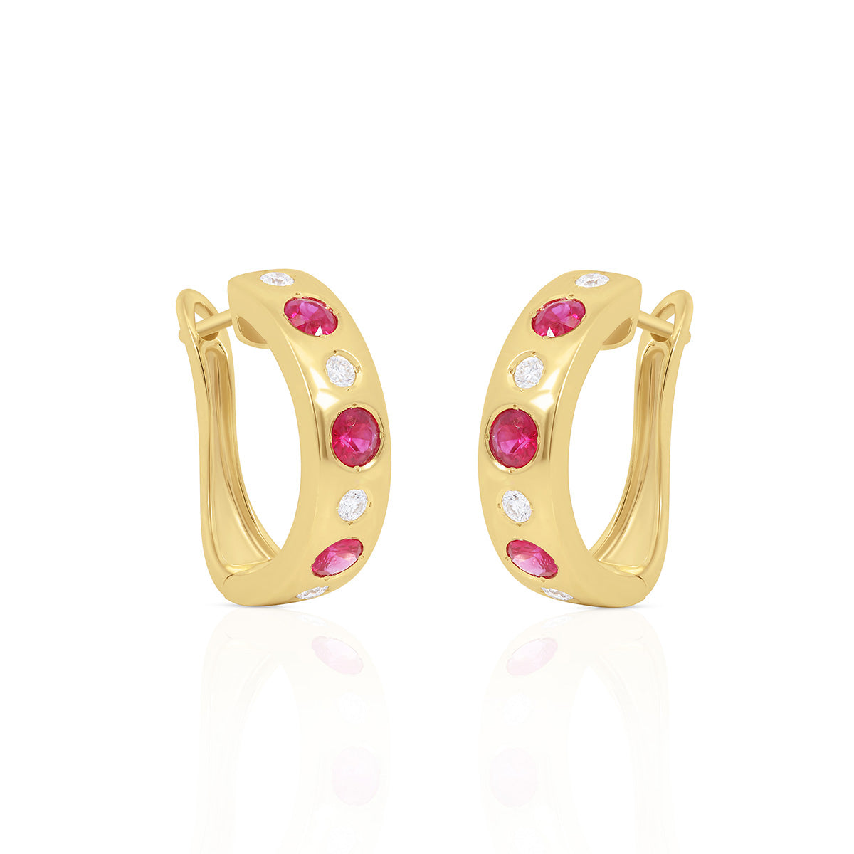 One 14Kt Yellow Gold Hoops