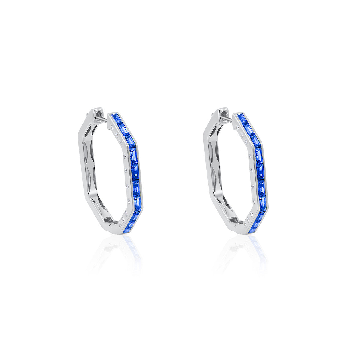 One 14Kt White Gold Geometric Hoops