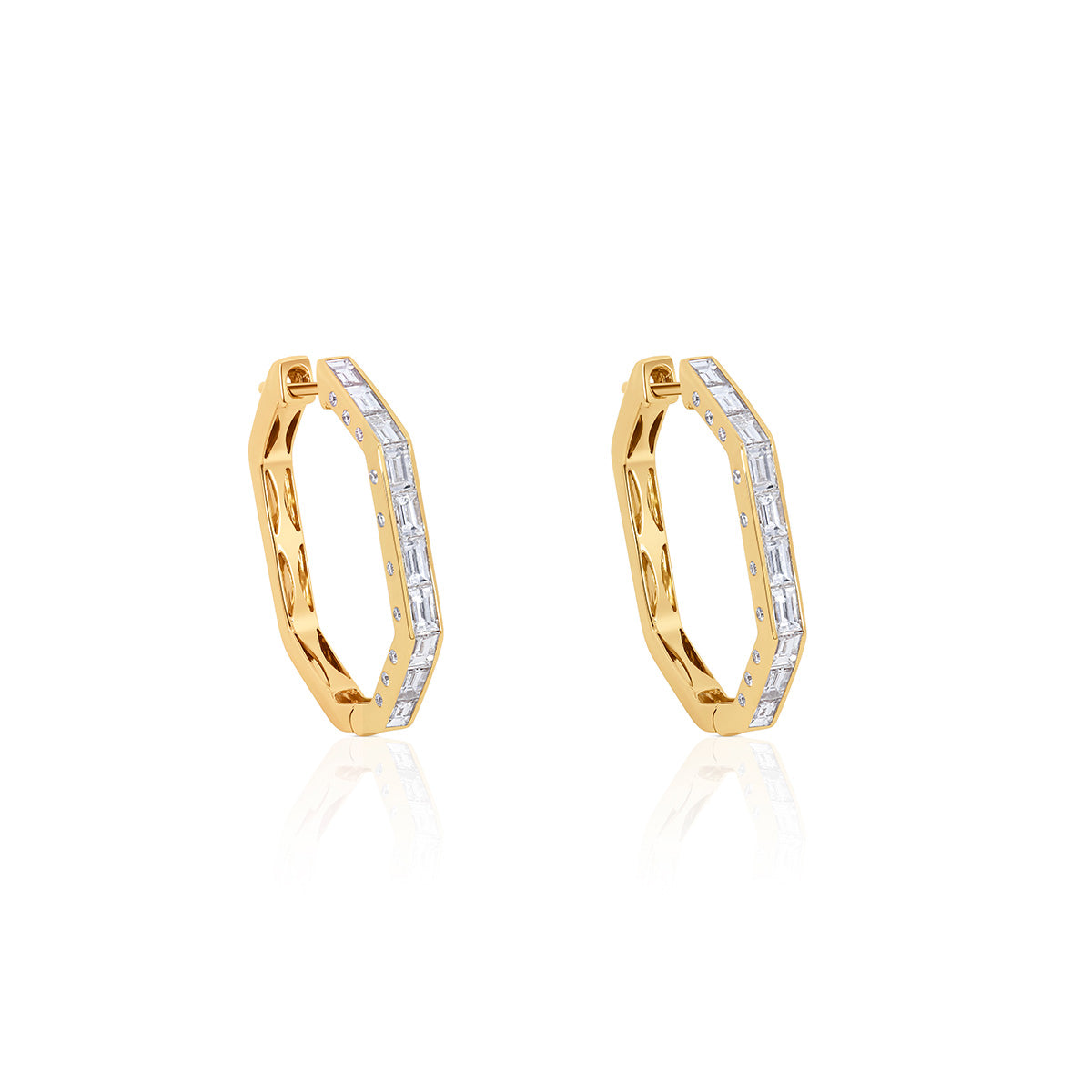One Pair Of 14Kt Yellow Gold Geometric Earrings