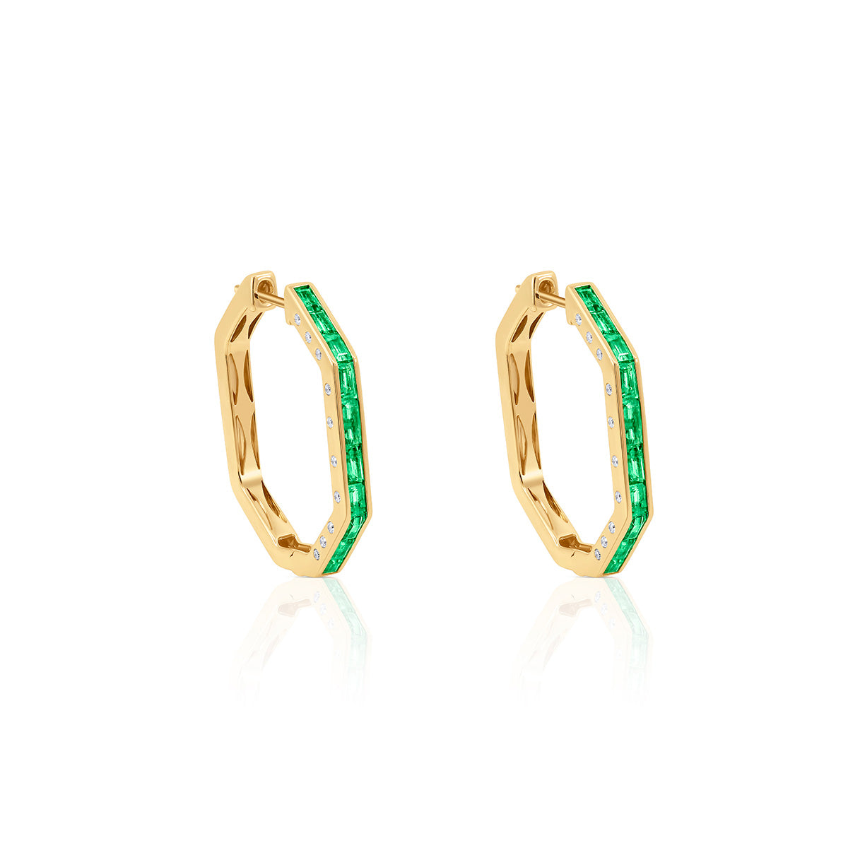 One Pair Of 14Kt Yellow Gold Geometric Hoops