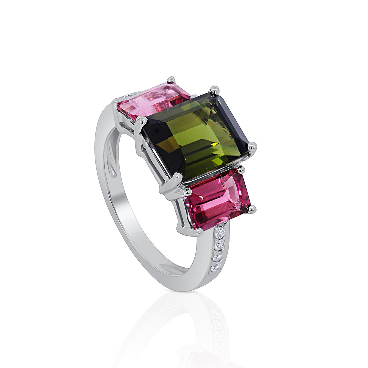 One 18Kt White Gold Ring